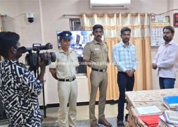 நிலக்கோட்டையில் சோதனை. ஆவணமின்றி ₹1.06 லட்சம் பறிமுதல்