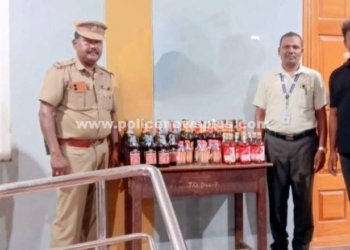 பறக்கும் படையினர் தீவிர சோதனை