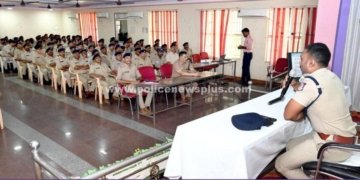 திருச்சியில் தேர்தல் பாதுகாப்பு. ஆயுதப்படை காவலர்களுக்கு அறிவுரை