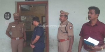 அரியலூரில் வாக்குச்சாவடி மையங்களில் தேர்தல் பார்வையாளர் ஆய்வு