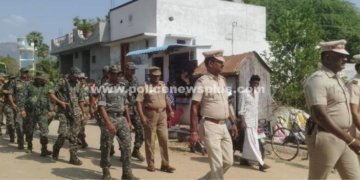 100% வாக்கு விழிப்புணர்வு கொடி அணிவகுப்பு