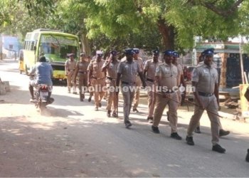 காவல் துறை சார்பில் 100% வாக்கு விழிப்புணர்வு