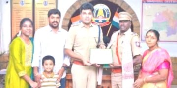 ஓய்வு பெறும் போலீசாருக்கு எஸ்.பி கௌரவிப்பு