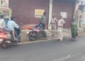 போக்குவரத்து விதிகள் கடைபிடிக்க பொதுமக்களுக்கு விழிப்புணர்வு