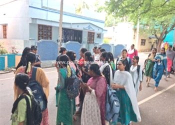 தேனியில் சிங்கப் பெண் சிறப்பு அதிரடி படையினர் விழிப்புணர்வு
