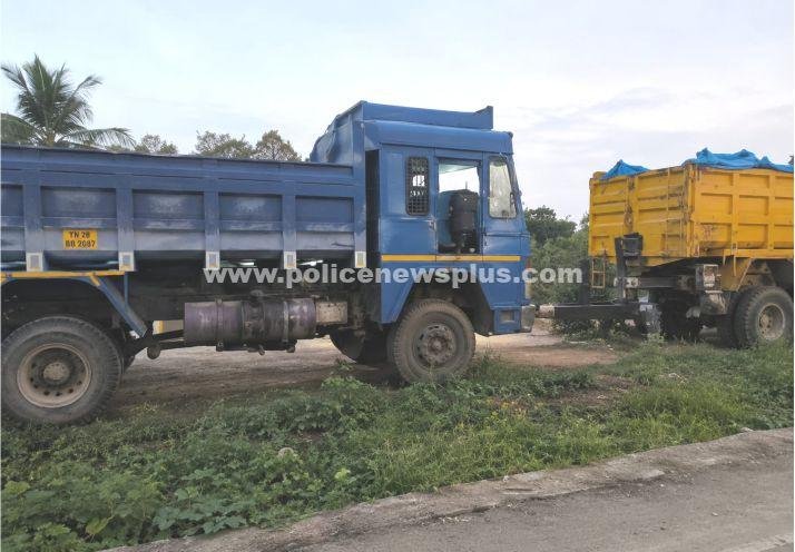 உடைக்கல் லாரிகளை சிறைபிடித்த கிராம மக்கள் போராட்டம்