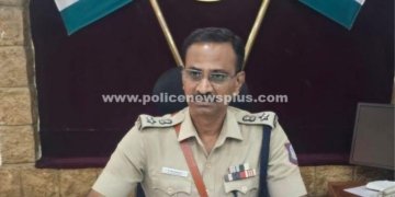 திண்டுக்கல் மாவட்டத்தில் புதிய எஸ்.பி.யாக ஜெயக்குமார் பொறுப்பேற்பு