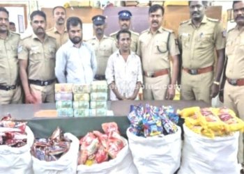 குட்கா பதுக்கி வைத்து விற்பனை செய்த 2 பேர் கைது