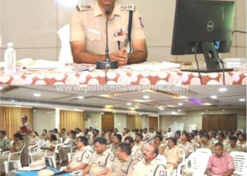 திண்டுக்கல்லில் மாதாந்திர குற்ற கலந்தாய்வு கூட்டம்