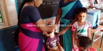 கடம்பாகுடியில் போலியோ சொட்டு மருந்து முகாம்