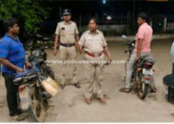 திருவாரூர் மாவட்ட காவல்துறையினரின் தீவிர நடை ரோந்து
