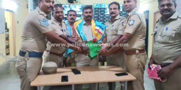 சோழவந்தான் காவல் நிலைய இன்ஸ்பெக்டர் சந்திரனுக்கு பிரிவு உபசார விழா