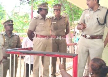 மகளிர் காவல் நிலையத்தில் திருநங்கைகளுக்கு அறிவுரை கூட்டம்