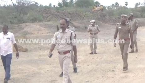 கிராவல் மண் திருட்டில் ஈடுபட்ட இருவர் கைது