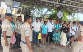 இரயில் பயணிகளுக்கு சைபர் குற்றங்கள் குறித்து விழிப்புணர்வு