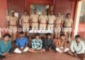 கொள்ளையடிக்க சதித்திட்டம் தீட்டிய 6 பேர் கைது