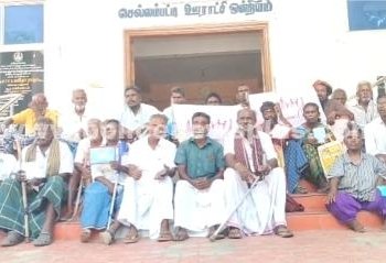 125 நாள் வேலை கோரி மாற்றுத்திறனாளிகள்  போராட்டம்