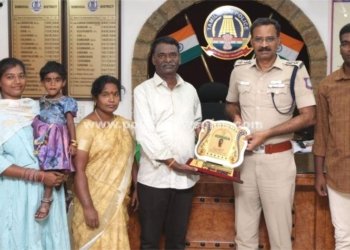 பணி ஓய்வு பெற்ற அமைச்சு பணியாளருக்கு எஸ்.பி. பாராட்டு