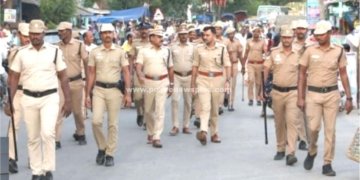 கந்திலி பகுதியில் எஸ்.பி நடை ரோந்து