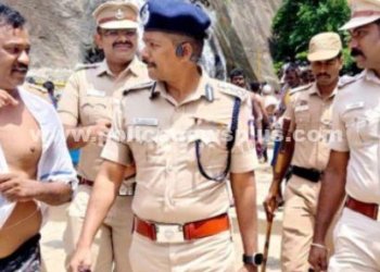 குற்றாலம் அருவிகளில் பாதுகாப்பு குறித்து டிஐஜி ஆய்வு