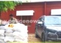 காரில் கடத்தப்பட்ட 435 கிலோ குட்கா பறிமுதல்