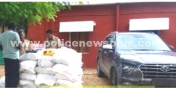 காரில் கடத்தப்பட்ட 435 கிலோ குட்கா பறிமுதல்
