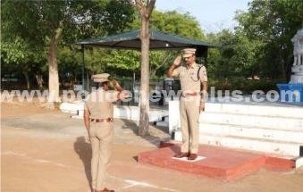 சீலப்பாடியில் ஆயுதப்படை காவலர்களின் வாராந்திர கவாத்து பயிற்சி