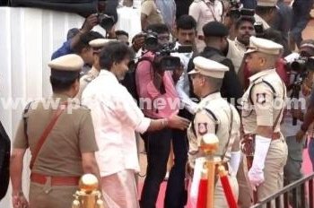 காரைக்குடி ASP ஆஷீஸ் புனியாவுக்கு முதலமைச்சர் விருது