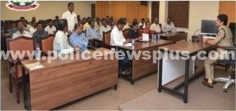 மருந்து உரிமையாளர்களுக்கான அறிவுரை வழங்கும் கூட்டம்