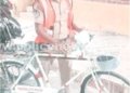 சைக்கிள் ரோந்து காவலருக்கு பொதுமக்கள் வரவேற்பு