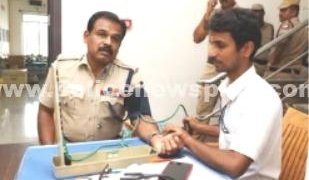 காவல்துறை சார்பில் மாபெரும் இரத்ததான முகாம்