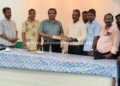 பெரம்பலூர் ஆட்சியருக்கு வருவாய்த்துறை அலுவலர்கள் பாராட்டு விழா