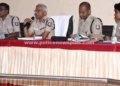 பாதுகாப்பு நடவடிக்கைகள் குறித்து காவல் ஆணையர் ஆலோசனை