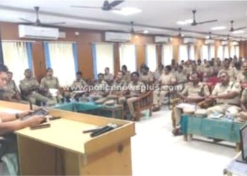 எஸ்.பி. தலைமையில் மாதாந்திர ஆய்வு கூட்டம்