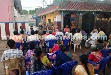 திண்டுக்கல்லில் கிராம விழிப்புணர்வு குழு கூட்டம்