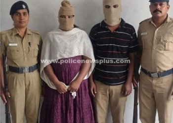 தங்க நகைகள் திருடிய பெண் ஊழியர் உட்பட 2 பேர் கைது