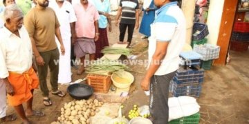 காய்கறி மார்க்கெட்டில் மாநகராட்சி ஆணையாளர் ஆய்வு