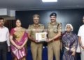 பணி ஓய்வு பெறும் காவல்துறையினருக்கு பாராட்டு