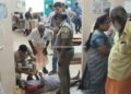 வட்டாட்சியர் அலுவலகத்தில் நூதனப் போராட்டம்