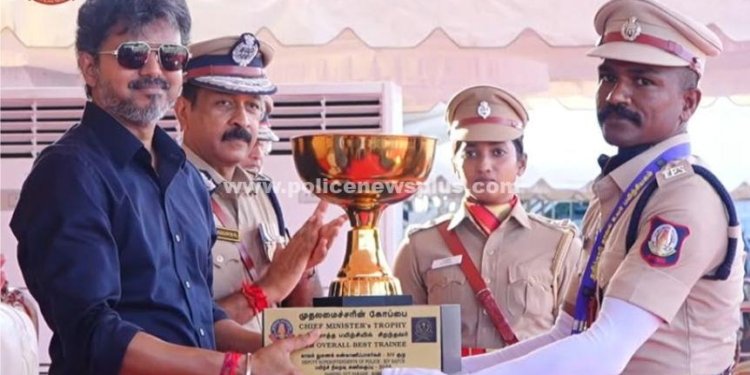 சிறந்த பயிற்சி டிஎஸ்பிக்கு முதலமைச்சரின் கோப்பை
