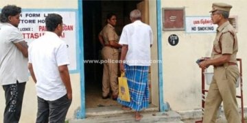 பட்டாசு தயாரிப்பு மற்றும் விற்பனை நிலையங்களில் பாதுகாப்பு ஆய்வு
