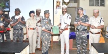மதுரையில் காவல் உதவி ஆய்வாளர்களுக்கு சான்றிதழ்கள் வழங்கல்
