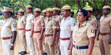 நாகப்பட்டினத்தில் காவல்துறையினர் நடை ரோந்து